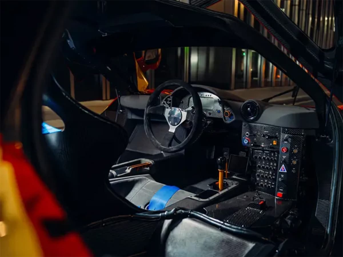 Nick mason's mclaren f1 gtr auction 0015 imgi 20 4276189398b780693cfb9e62ca8436b95a84b1d3