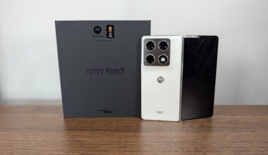 motorola razr fold Review: Motorola’s First Book-Style Foldable Crushes It