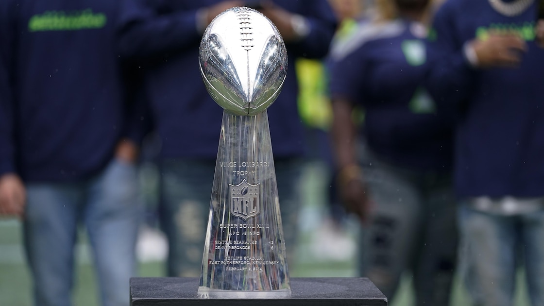 NFL Announces Super Bowl LXII Date on 2027 Schedule for Atlanta's Mercedes-Benz Stadium