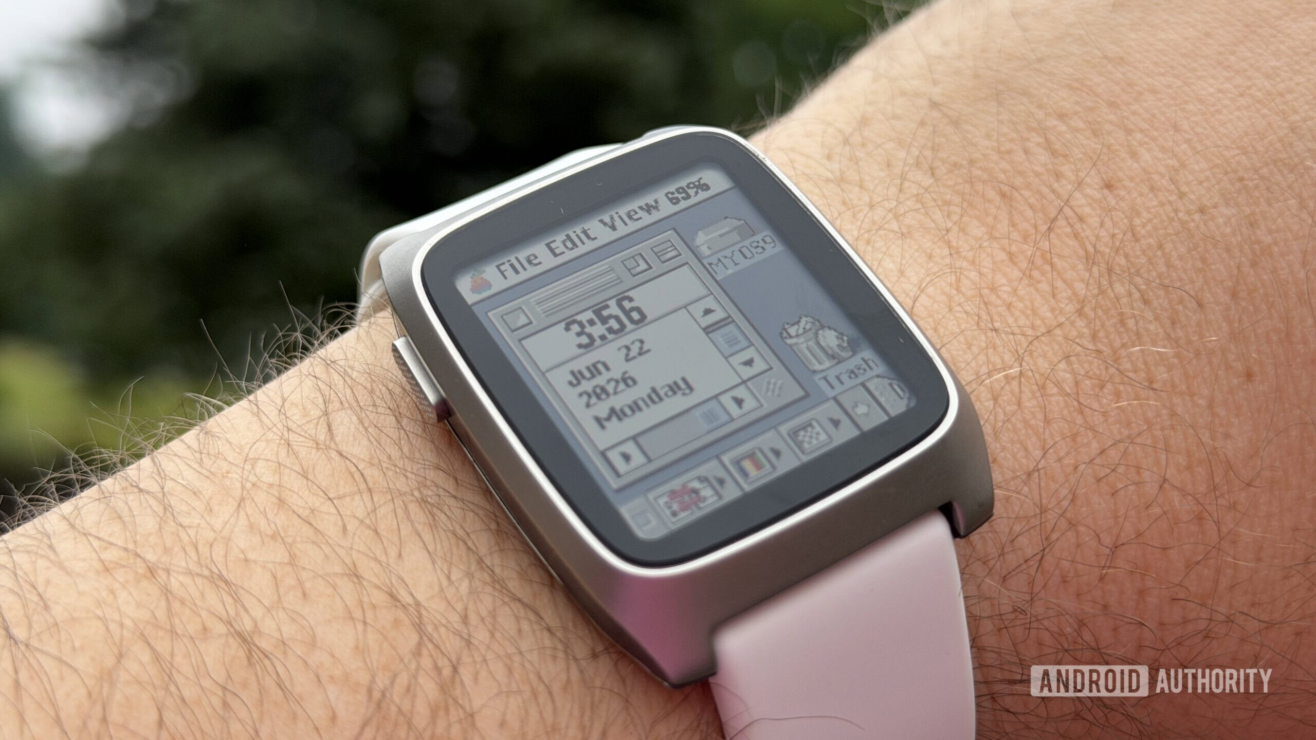 Pebble Time 2 in rain Pebble Time 2 in rain