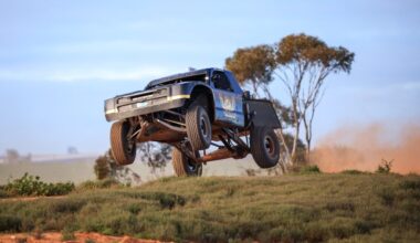 Morgan-Horan lights up Loveday 400 for AORC title lead