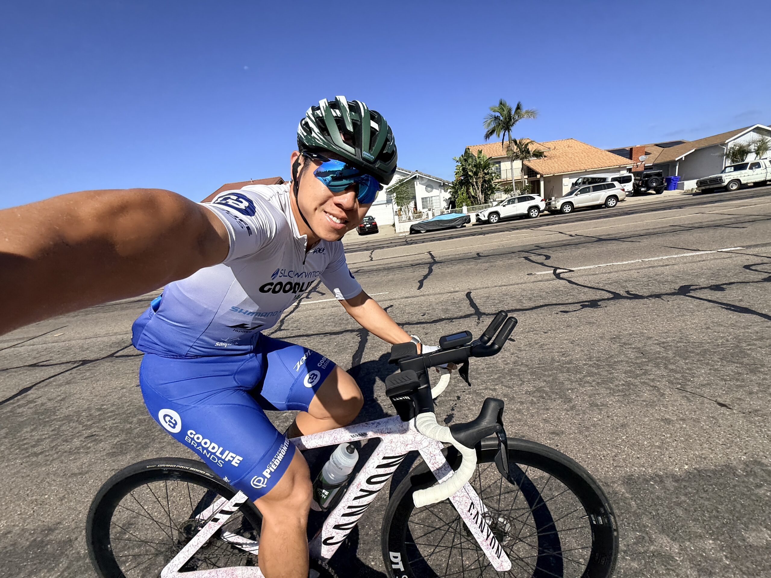 Riding the Canyon Aeroad CFR Di2 in Slowtwitch GoodLife team kit