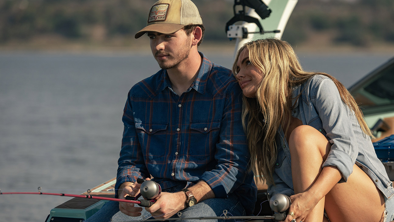 (L-R): Finn Little as Carter and Natalie Alyn Lind as Oreana in season 1, episode 6, of Dutton Ranch