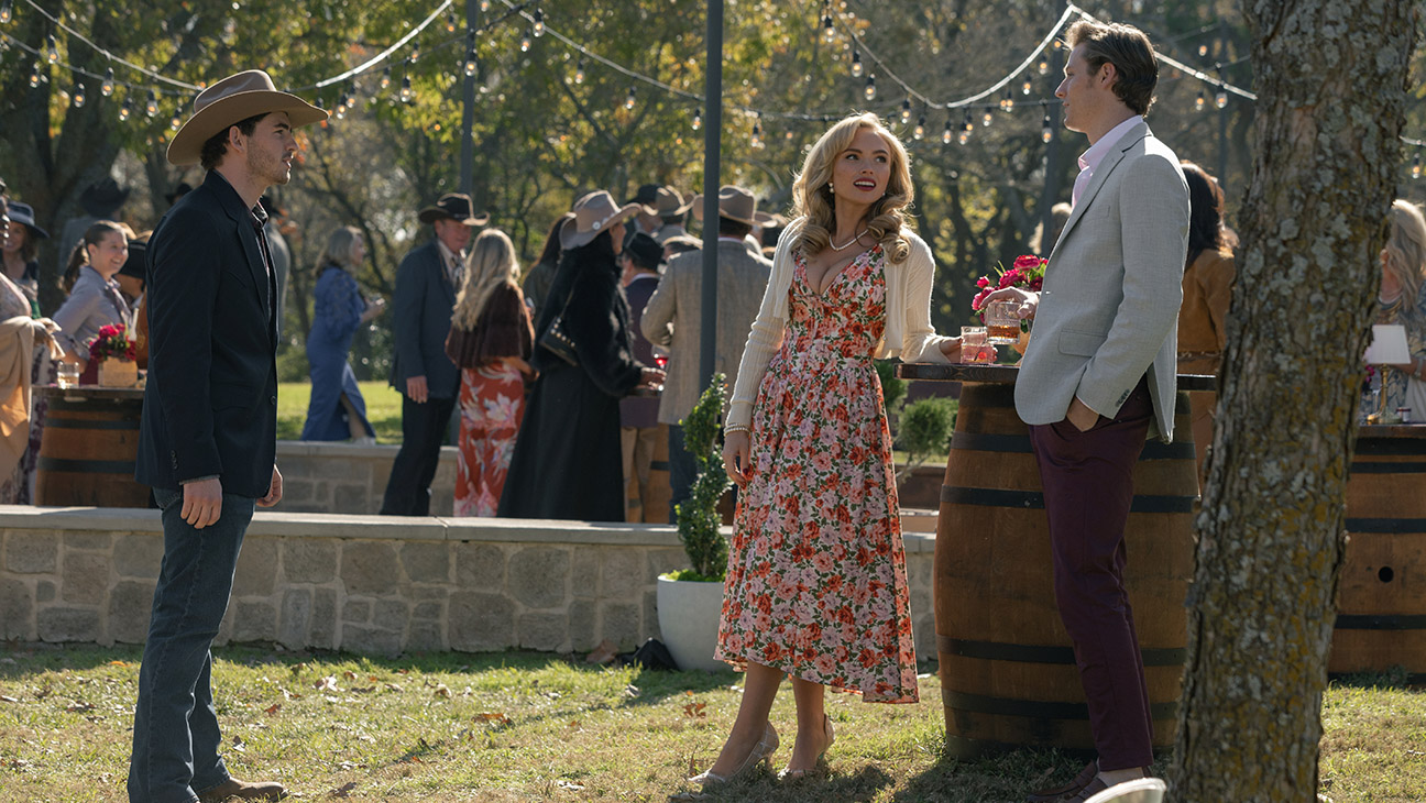 (L-R): Finn Little as Carter and Natalie Alyn Lind as Oreana in season 1, episode 7, of Dutton Ranch