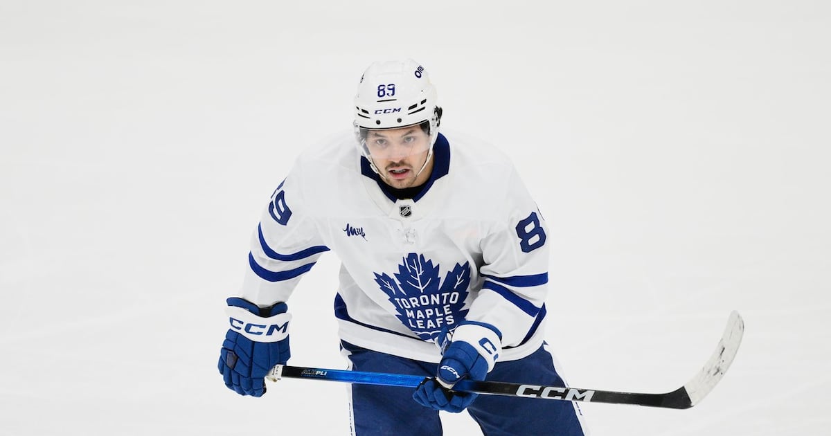 Forward Nick Robertson, Pittsburgh Penguins avoid arbitration with two-year deal