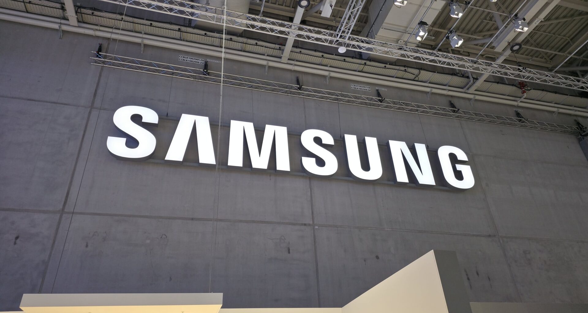 Samsung works to increase supply so that Apple doesn't buy Chinese memory