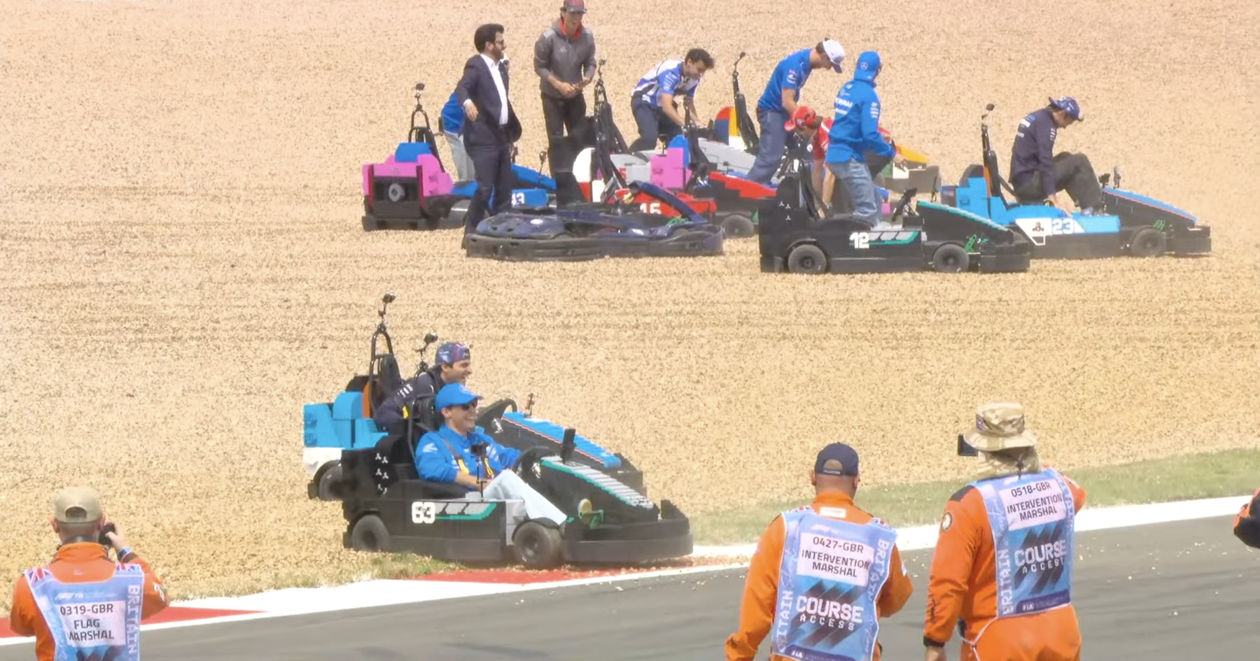 Multiple F1 drivers become stuck in hilarious Lego race moment