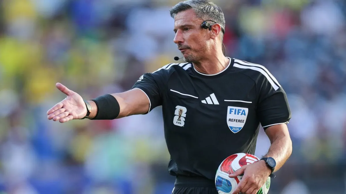 Who is Slavko Vincic? Meet the controversial World Cup final referee for Spain vs. Argentina image