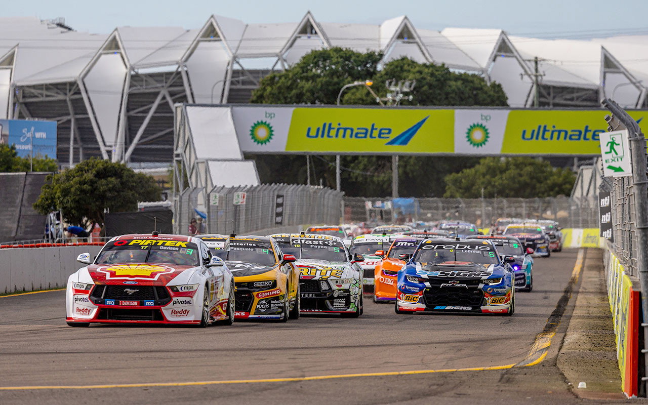 Supercars trims Townsville race lengths after fuel study