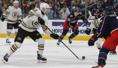 Bruins Lose 25-Year Old Center to Contract with Avalanche image