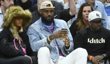 LeBron James' agent sends clear 5-word message to frustrated fans image