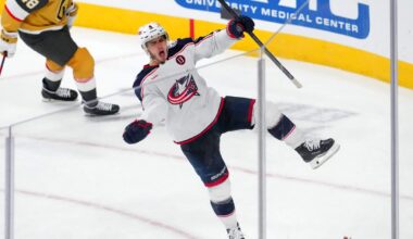 Blue Jackets, Cole Sillinger avoid arbitration with 3-year deal