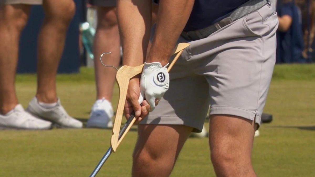Open Championship 2026: Wyndham Clark's low-tech fix ahead of the Open, a coat hanger – Australian Golf Digest
