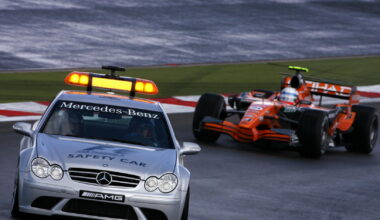 F1 debutant sensationally leads as torrential conditions strike after pit-lane start gamble