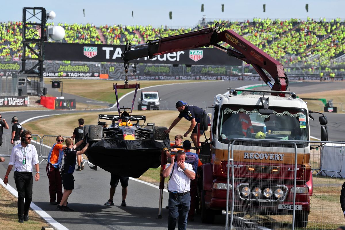 Verstappen calls out Red Bull over 'super dangerous' wing issues