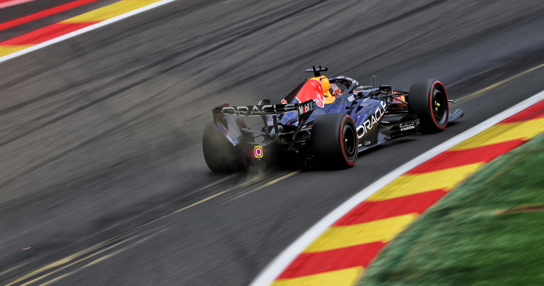 Red Bull provide latest 'Macarena' wing update after Max Verstappen crashes