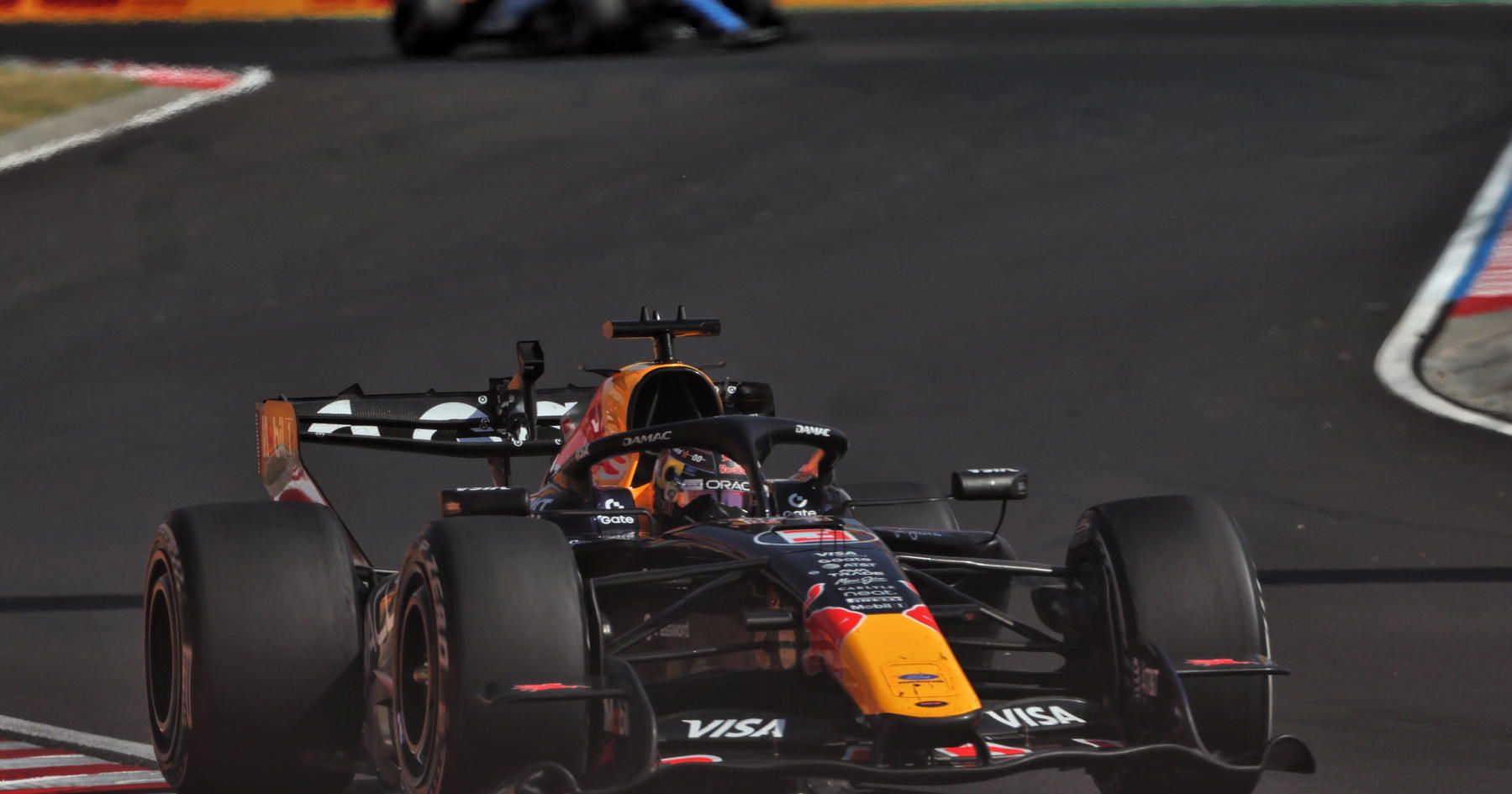 Red Bull labelled 'weakest link' as F1 title fight intensifies