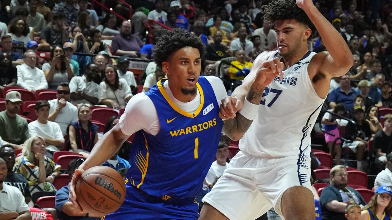 LAS VEGAS, NV - JULY 19: Yaxel Lendeborg #1 of the Golden State Warriors is guarded by Cameron Boozer #27 of the Memphis Grizzlies during the 2026 NBA Summer League Championship on July 19, 2026 at the Thomas & Mack Center in Las Vegas, Nevada. (Photo by Candice Ward/NBAE via Getty Images)