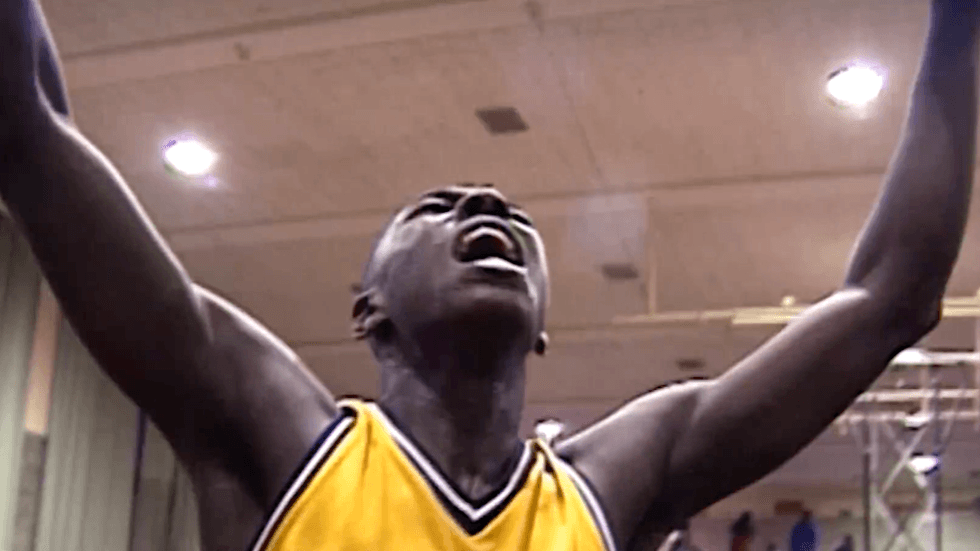 A scene from the 1994 documentary Hoop Dreams