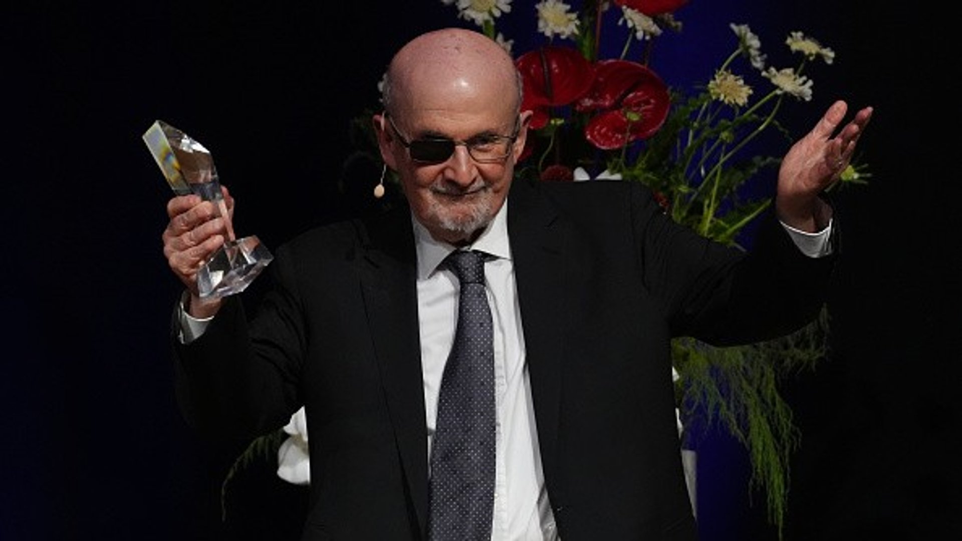Sydney Morning Herald release bizarre report on Salman Rushdie's stabbing attack