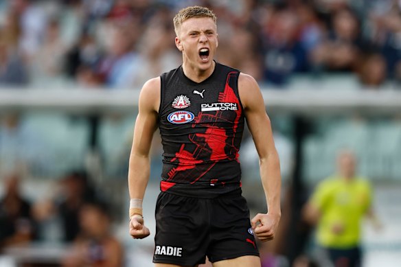 Essendon young gun Nate Caddy has signed a big contract extension with the club.