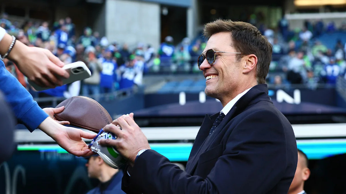 NFL legend Tom Brady spotted bailing early from Travis Kelce-Taylor Swift wedding
