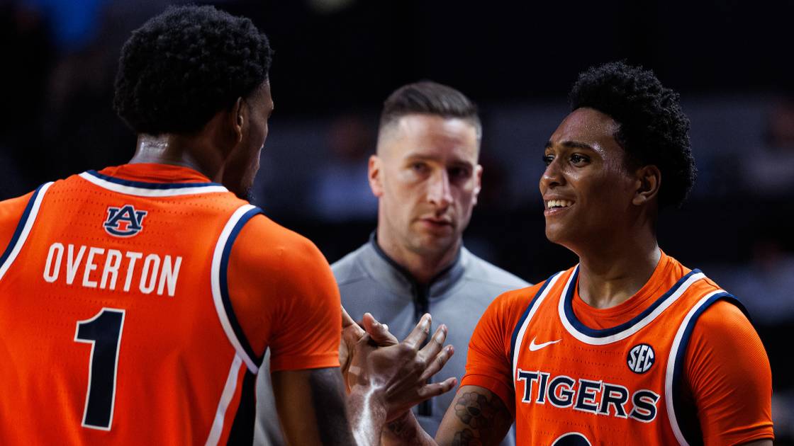 Auburn basketball notebook: 'It's their team' - Auburn Tigers
