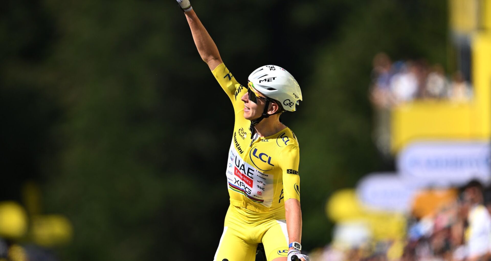 As it happened: GC race explodes into life on the climbs of the Massif Central during stage 10 of the Tour de France