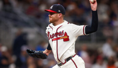 Royals To Sign Aaron Bummer To Minor League Deal