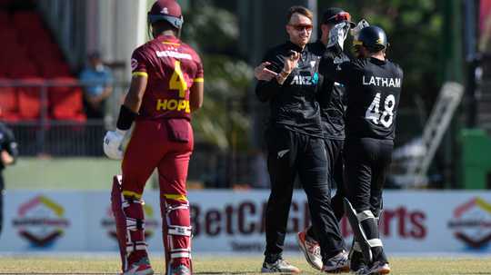 after-a-five-fer-in-the-2nd-odi-lennox-took-4-for-52-in-the-third-game