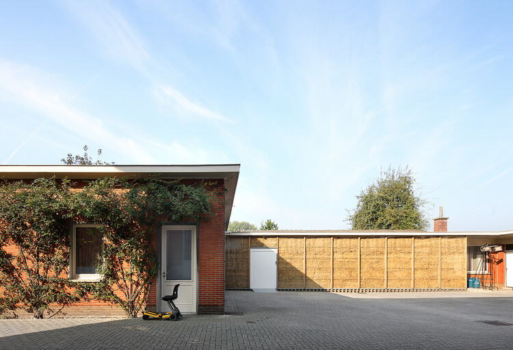 Agricultural Afterlives: When Waste Becomes Architecture - Image 11 of 12