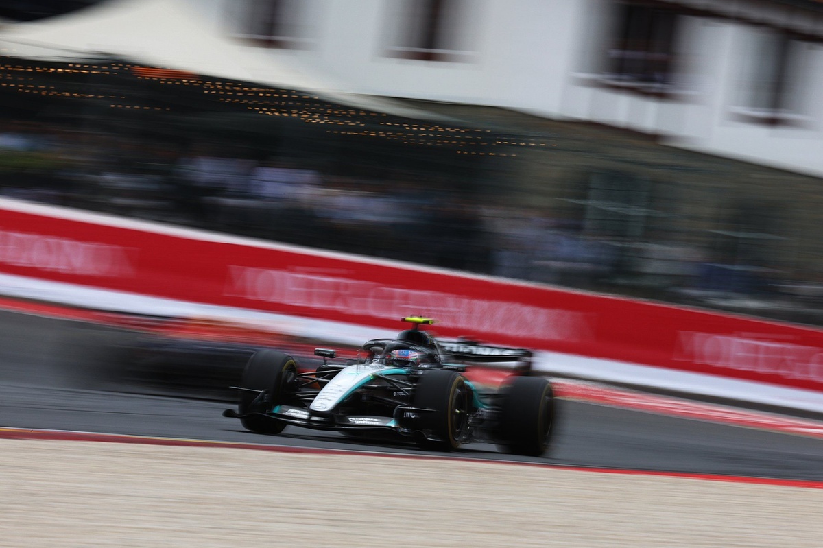 LIVE: F1 Belgian Grand Prix updates - Kimi Antonelli passes Charles Leclerc for race lead | Live text
