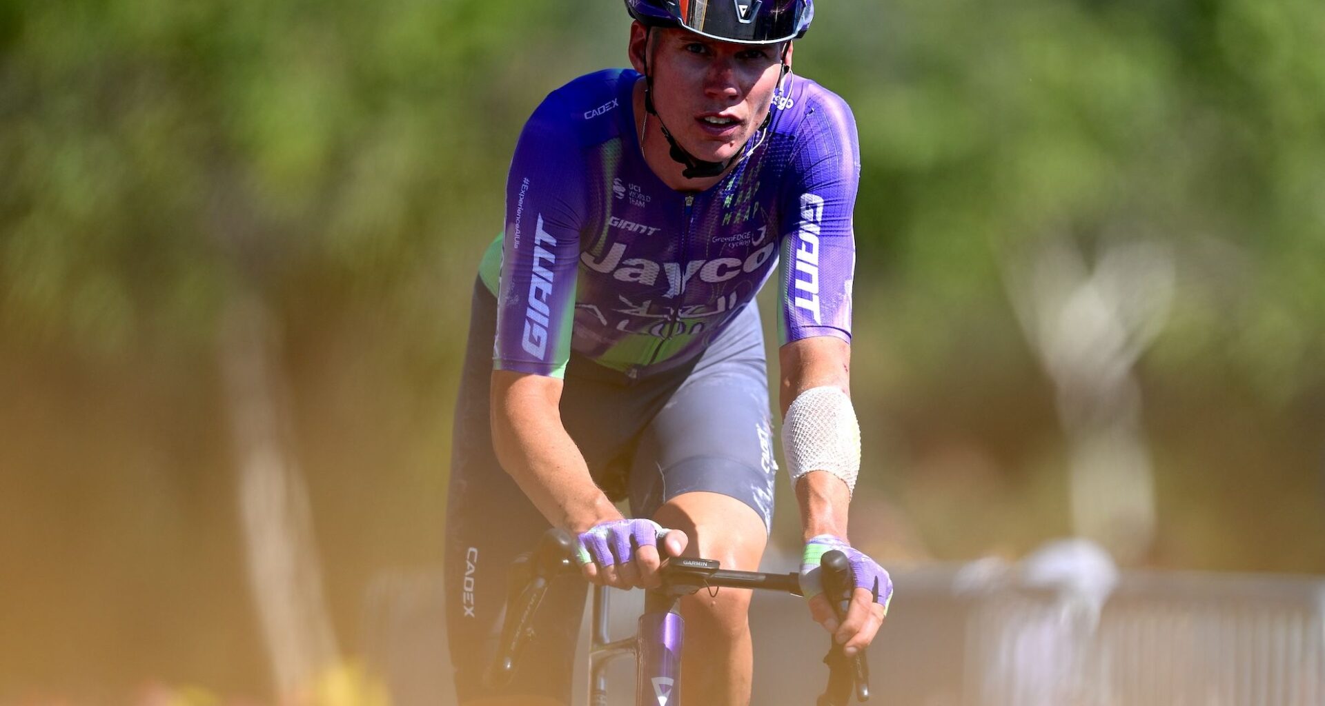 Australian Kelland O'Brien deemed 'a real fighter' as he rides into Foix finish more than eight minutes after stage 4 time limit to end Tour de France debut