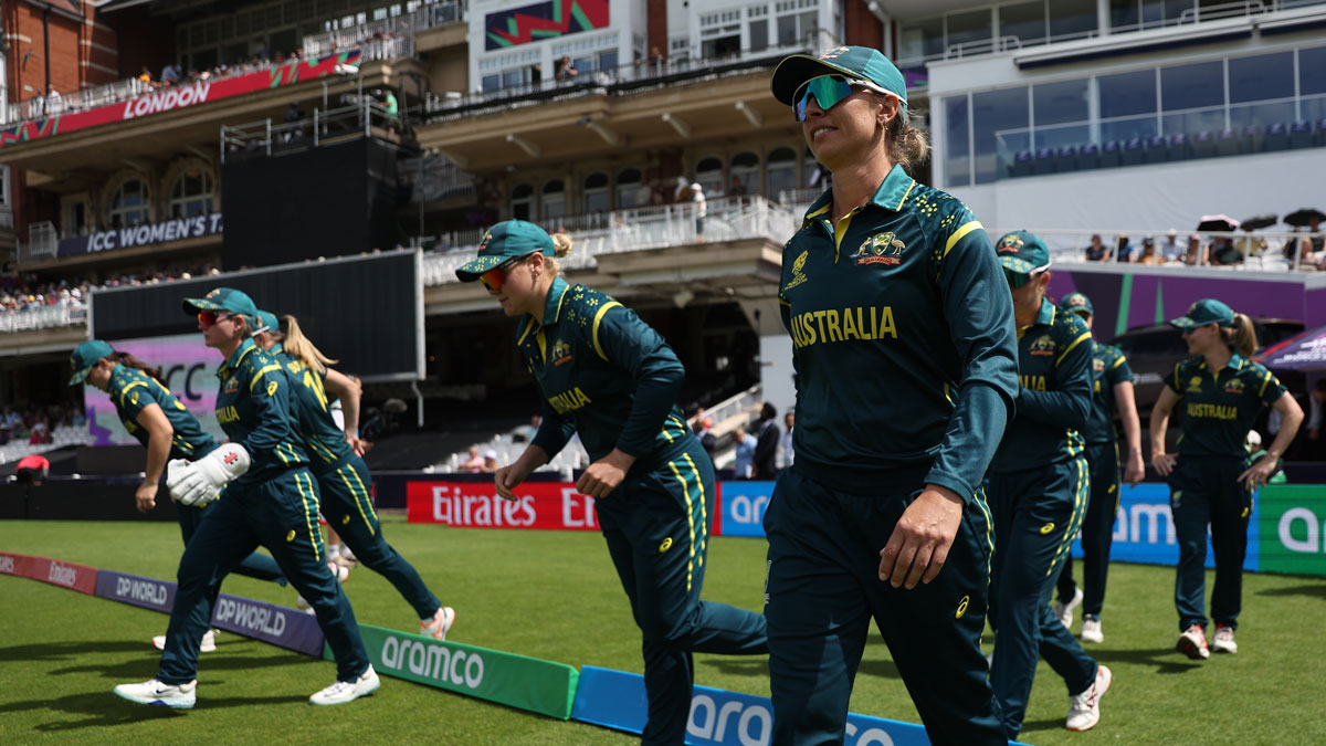 Aussie bowlers buck trend at fastest-scoring tournament