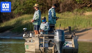 'Chasing an iconic fish': Hundreds of anglers hit remote Daly River for the NT Barra Classic