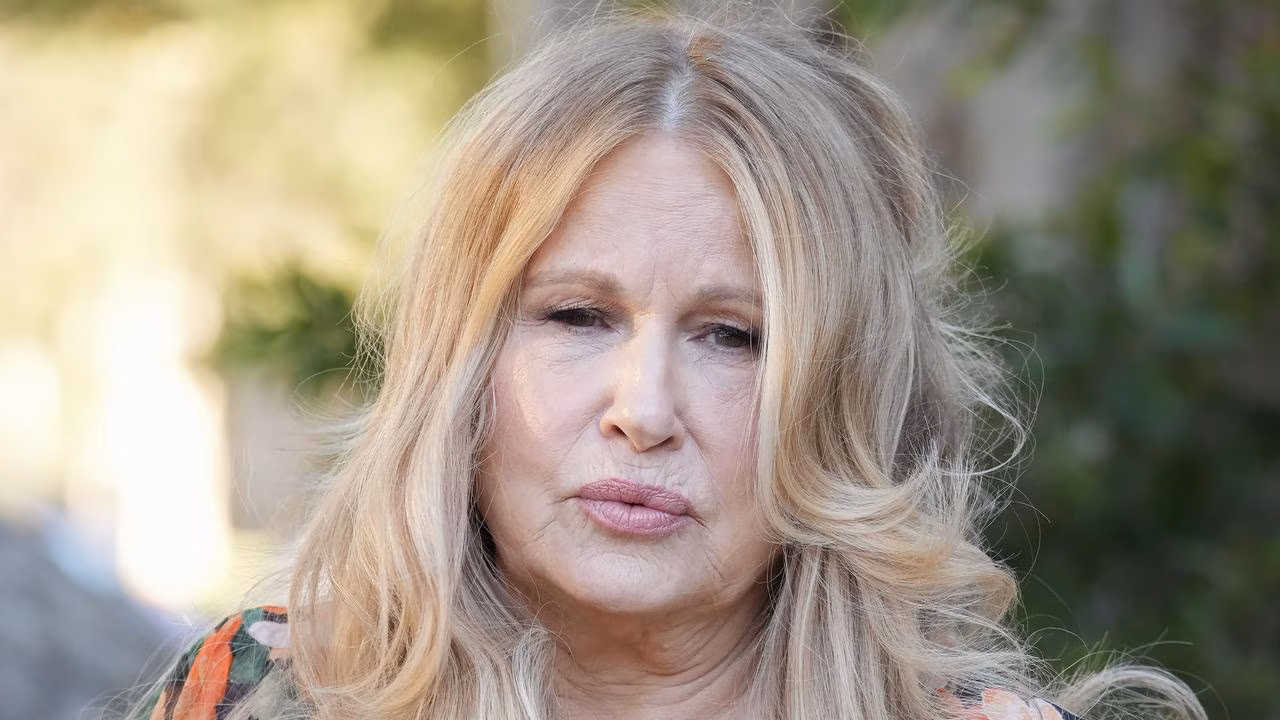 Jennifer Coolidge’s shock confession in Australia: ‘I wasn’t made well’