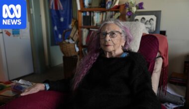 Albert Park residents resist public housing relocation plan that 'doesn't make sense'