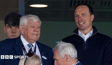 Tony Rowe (left) talks to Ryan Caswell