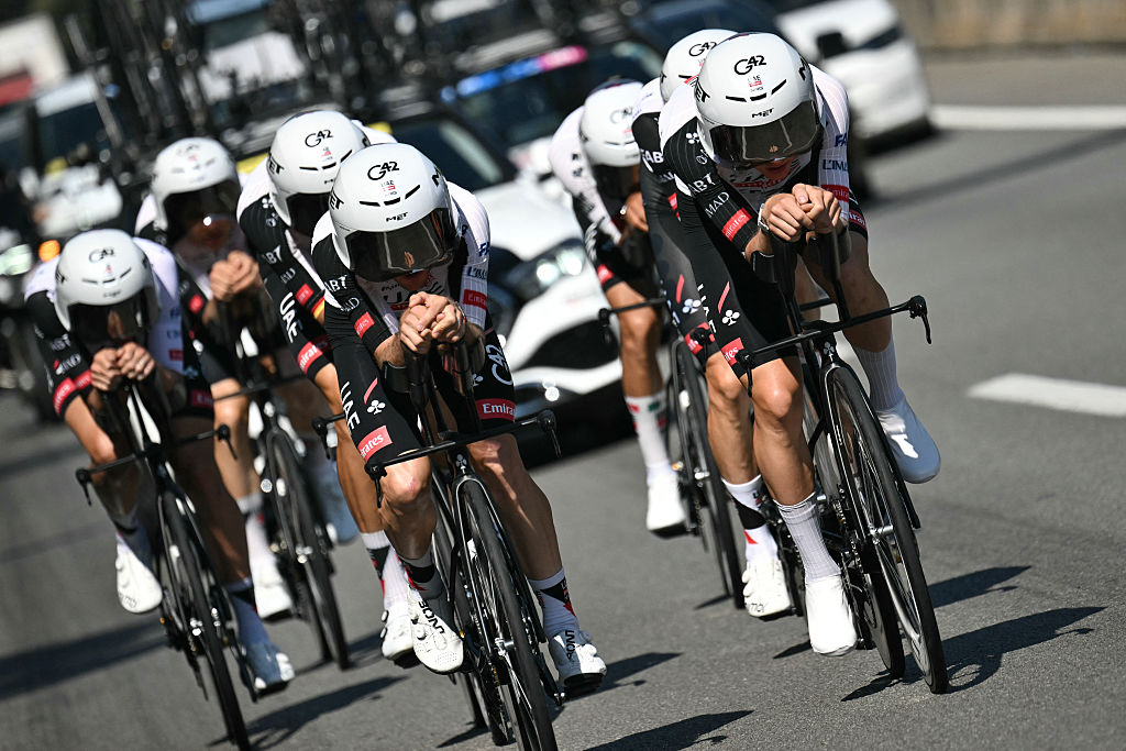 UAE Team Emirates - XRG team's Slovenian rider Tadej Pogacar (R) and his teammates cycle during a training session two days prior to the start of the 113th edition of the Tour de France cycling race, in Barcelona in northeastern Spain, on July 2, 2026. (Photo by Jeff PACHOUD / AFP)