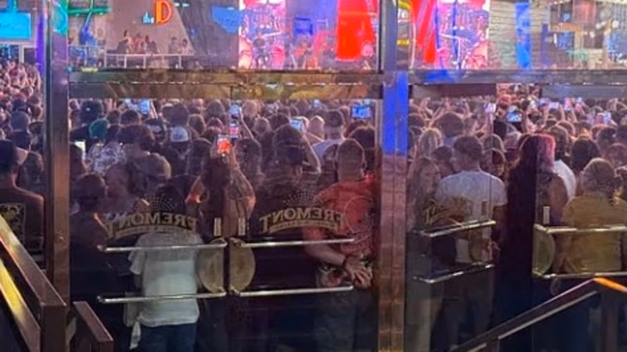 ‘Dropping like flies’: Horror as mass fainting erupts at Las Vegas concert