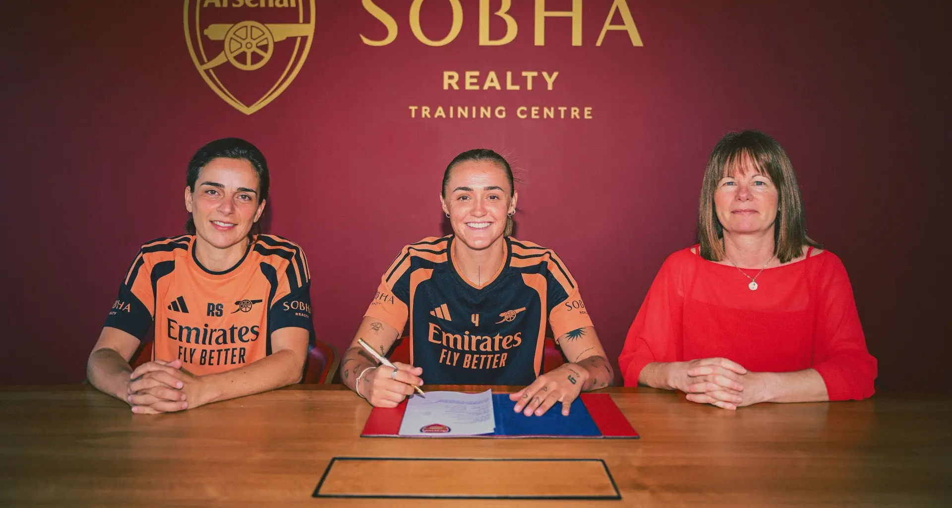 image: Elise Hughes joins Sunderland