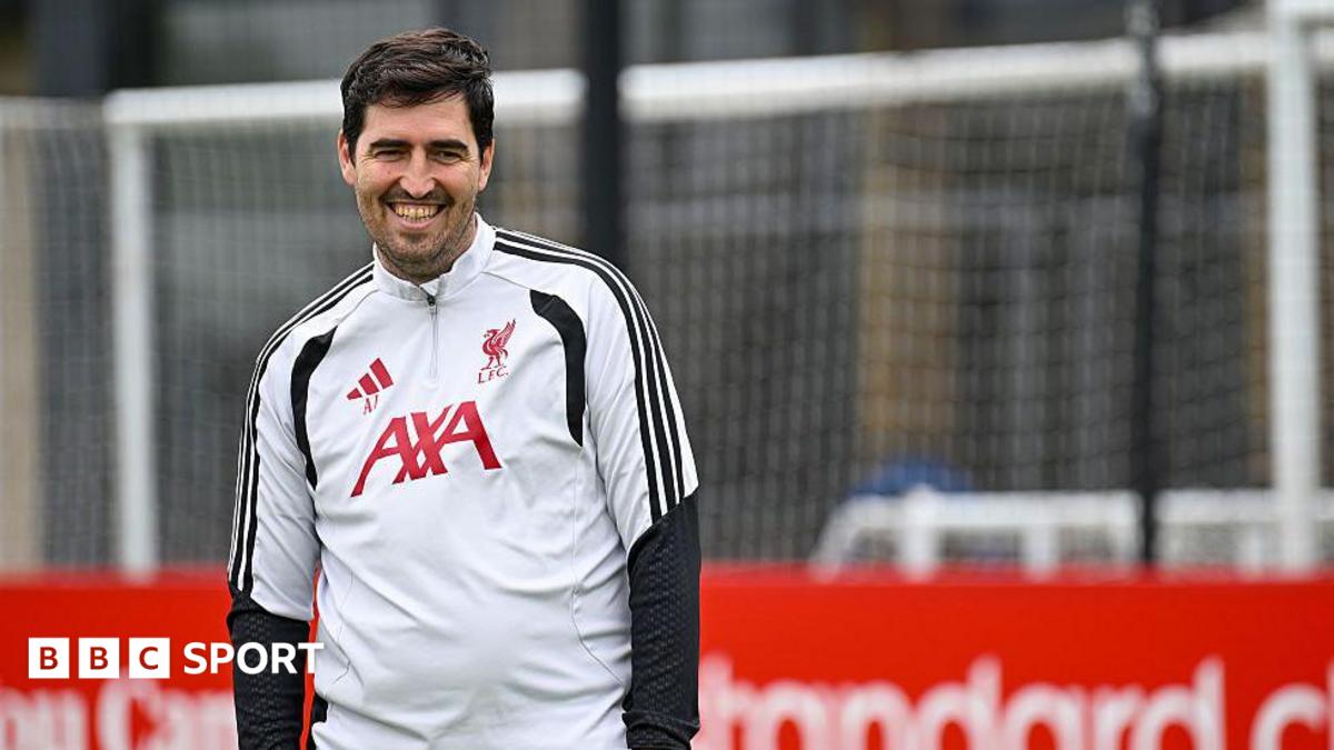 Andoni Iraola, the new Liverpool head coach