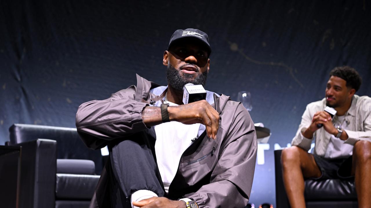 ‘Teams are calling us’: NBA boss calls out LeBron in shock reveal over free agency move — NBA Daily