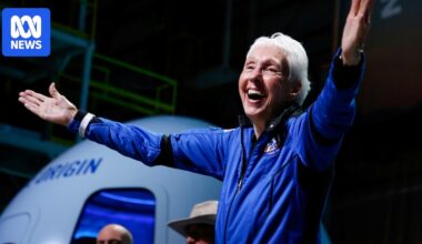 Wally Funk, aviation pioneer and oldest woman to launch into space, dies aged 87