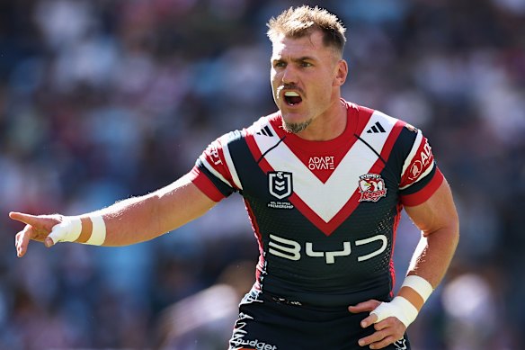 Angus Crichton is targeting a finals swansong for the Roosters.