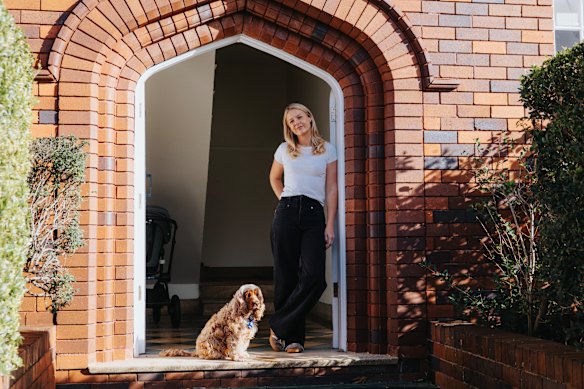 Renter Krista Bleakley with her dog Daisy.
