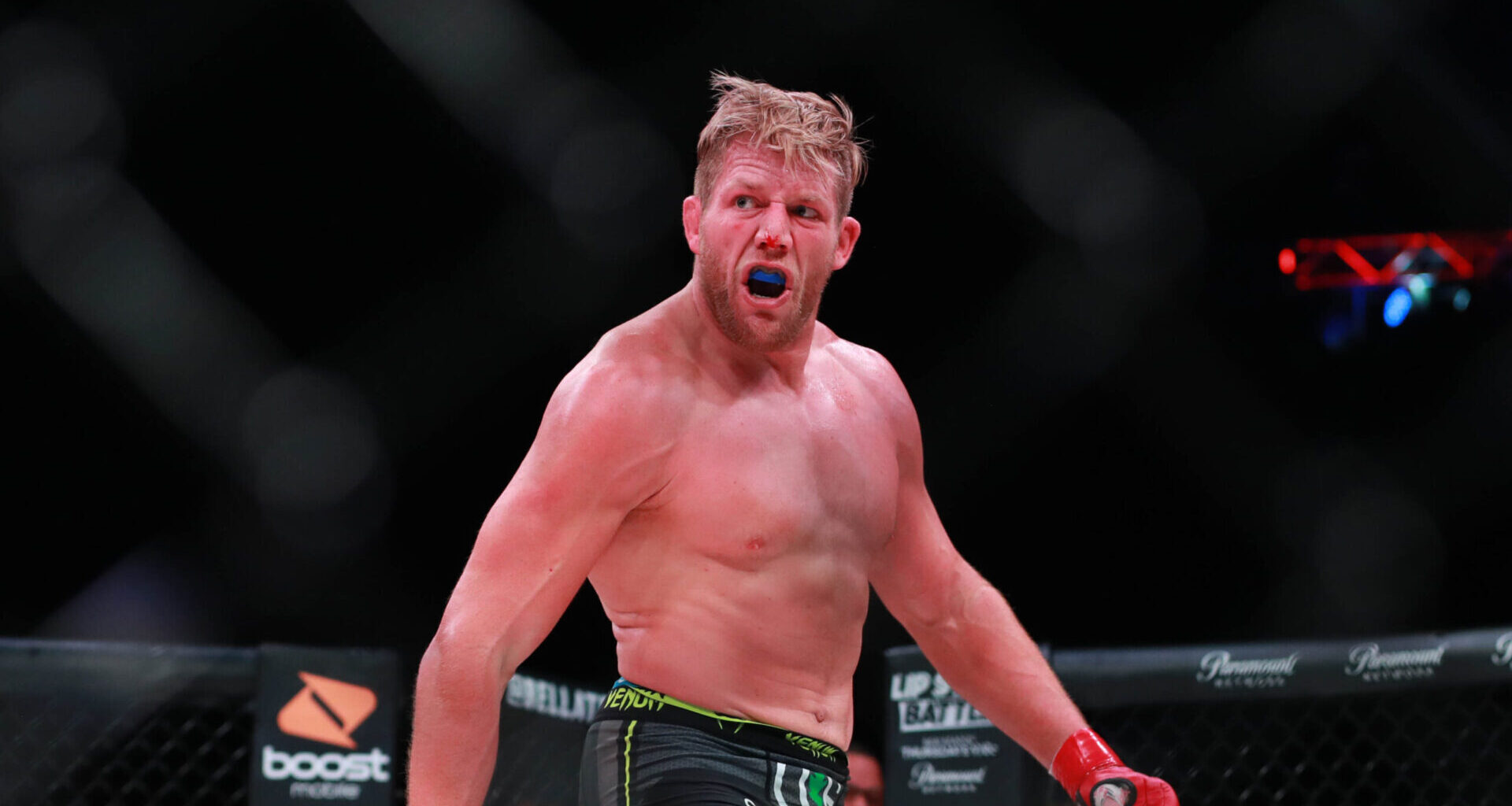 Former WWE champ, MMA fighter brutally knocked out at Power Slap 21