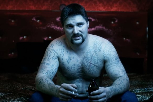 Eric Bana in his breakthrough role as Mark “Chopper” Read. The movie won three AFI Awards, including Best Director and Best Actor.