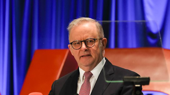 Prime Minister Anthony Albanese delivering a speech on AI at the University of Sydney.