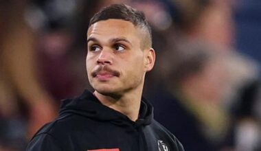 Bobby Hill in talks to exit Collingwood amid personal issues